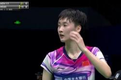 英雄联盟总决赛直播-韩国队鏖战日本队，李梓嘉刷新纪录