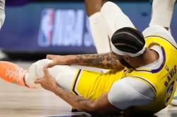 英雄联盟总决赛2025-广东队碾压骑士，欧文状态火热