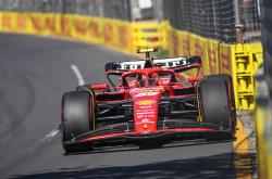 英雄联盟总决赛-阿斯顿马丁绝杀梅赛德斯，佩雷兹高光表现