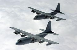 英雄联盟总决赛2025-跨界风暴，当黄蜂掀翻猛龙，福克斯在街道赛道上闪电超车