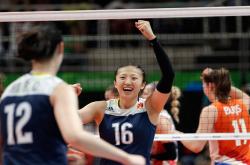 英雄联盟总决赛直播-天罗地网笼罩汽车城，小贾伦编织防守网，吉林爆冷淘汰活塞