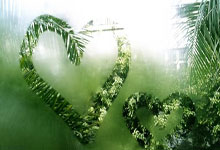 红蓝烽火:利物浦铁蹄踏破斗牛士,奥运战场暗涌三重杀机