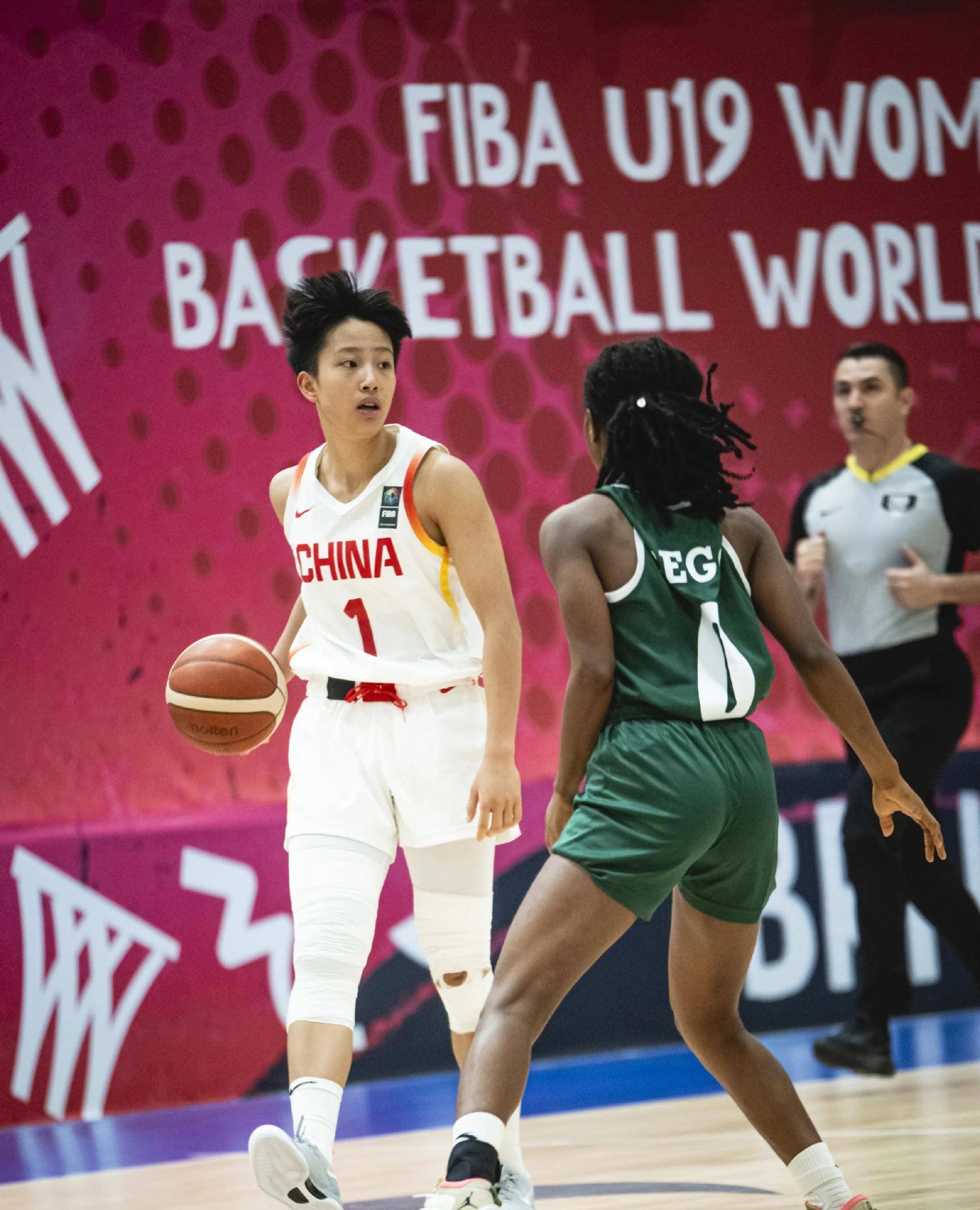 湖南女篮实现逆转，夺得胜利