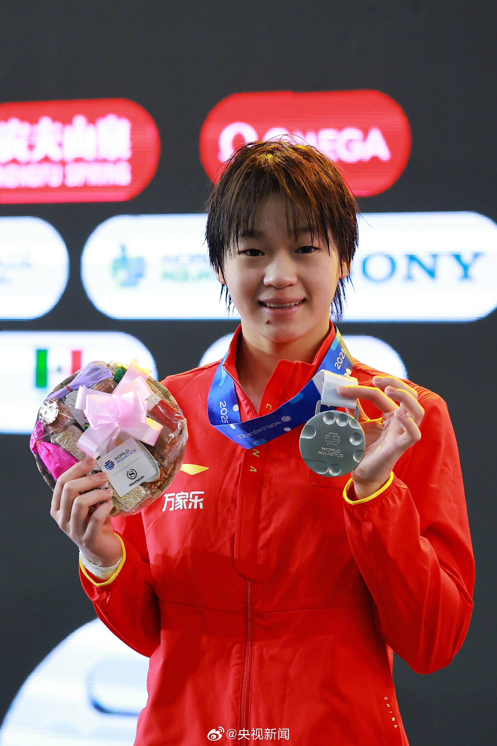 欧洲跳水选手个人赛中夺得银牌，稳稳进入前三的简单介绍