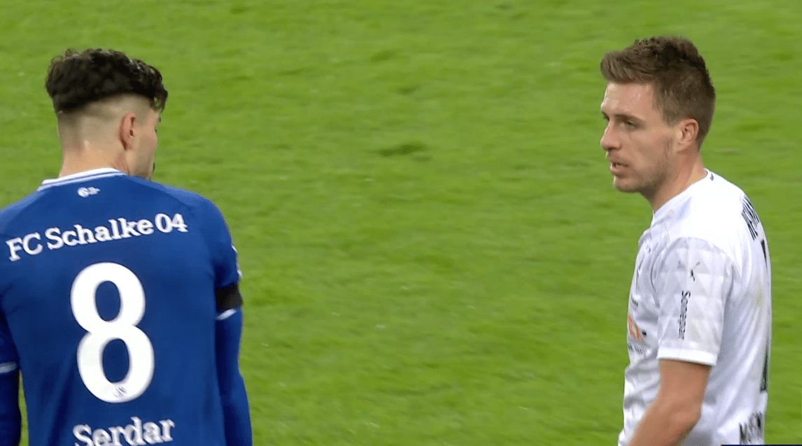 彻底垫底，赫尔城陷入降级区的简单介绍