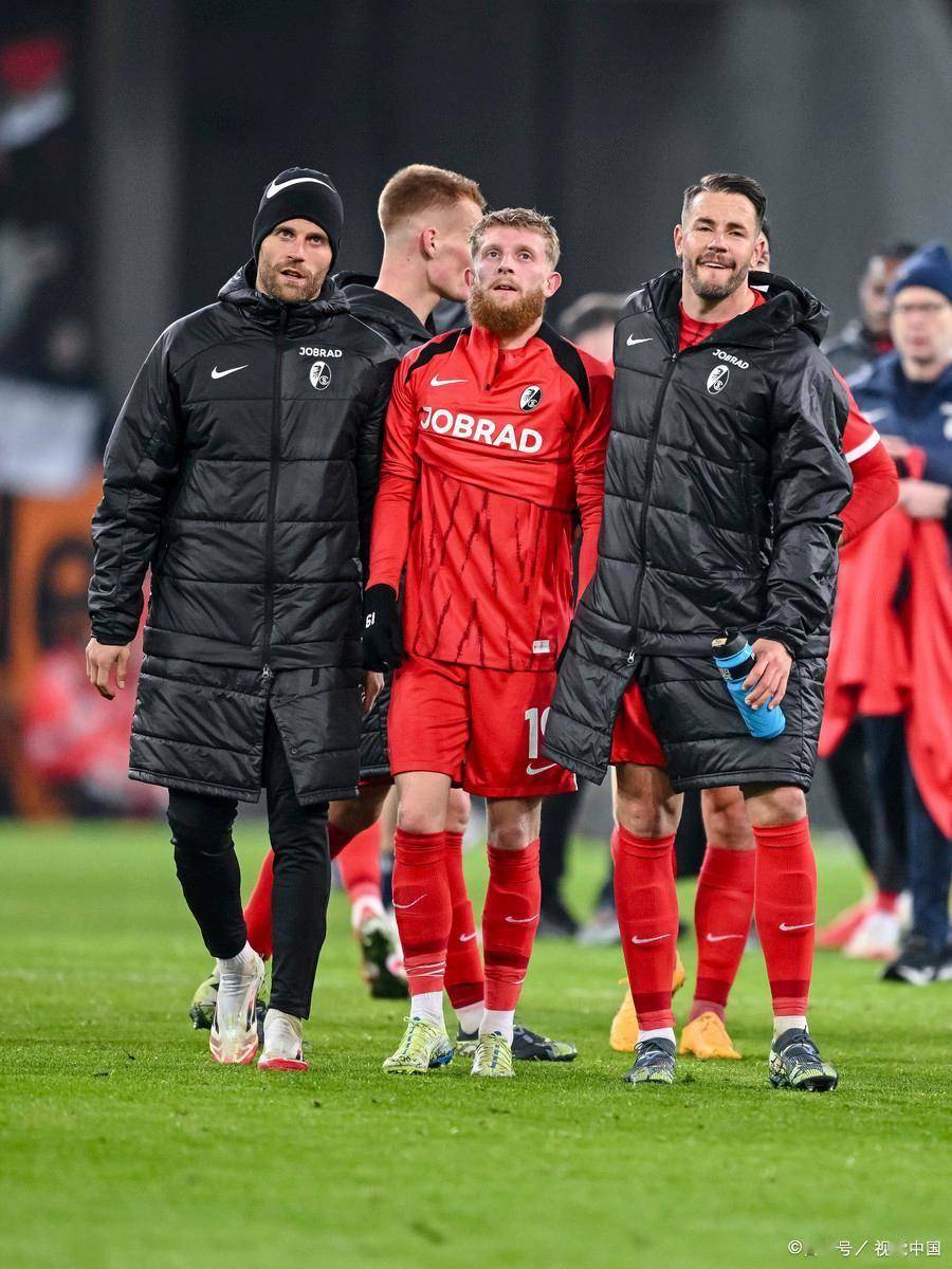 奥格斯堡客场爆冷,击败德甲劲旅的简单介绍 奥格斯堡客场爆冷,击败德甲劲旅的简单介绍