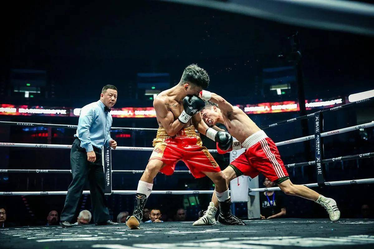 包含球星爆发!拳击赛场再现神级操作的词条 包含球星爆发!拳击赛场再现神级操作的词条