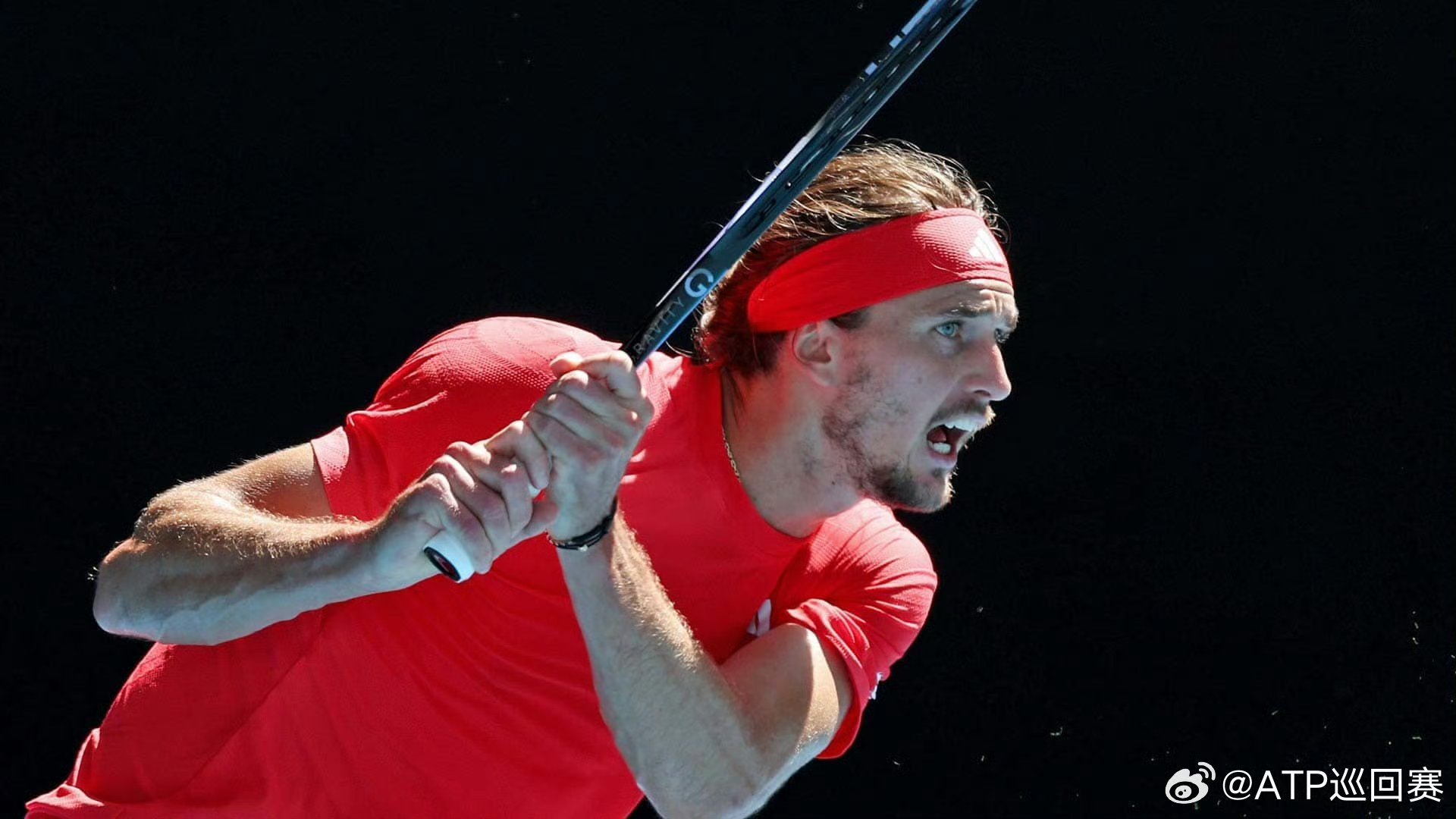 澳网翻盘年终总决赛，兹维列夫关键制胜