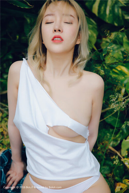 铁蹄与引擎的共振,乌拉圭与孔德,在同一天诠释接管的终极奥义