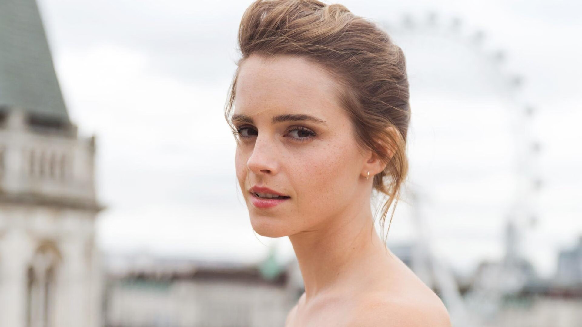 绿茵与硬木的交响,当东决战火映照哥伦比亚与皇马的荣耀征途